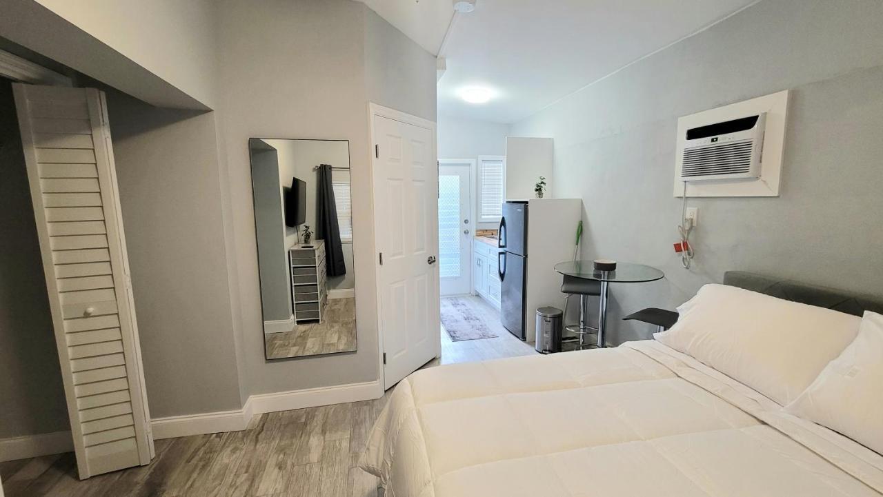 Beachway Inn Lantana Εξωτερικό φωτογραφία
