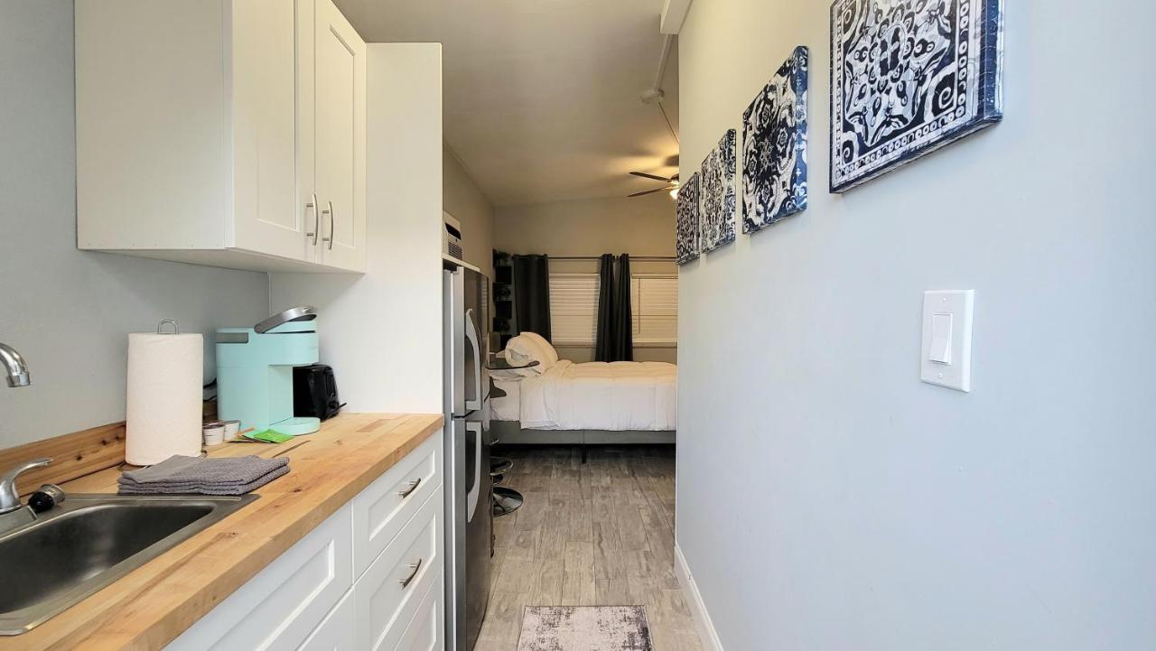 Beachway Inn Lantana Εξωτερικό φωτογραφία